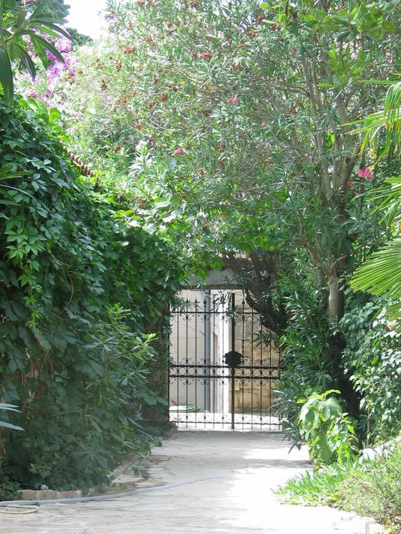 Villa Rustika 苏提万 外观 照片